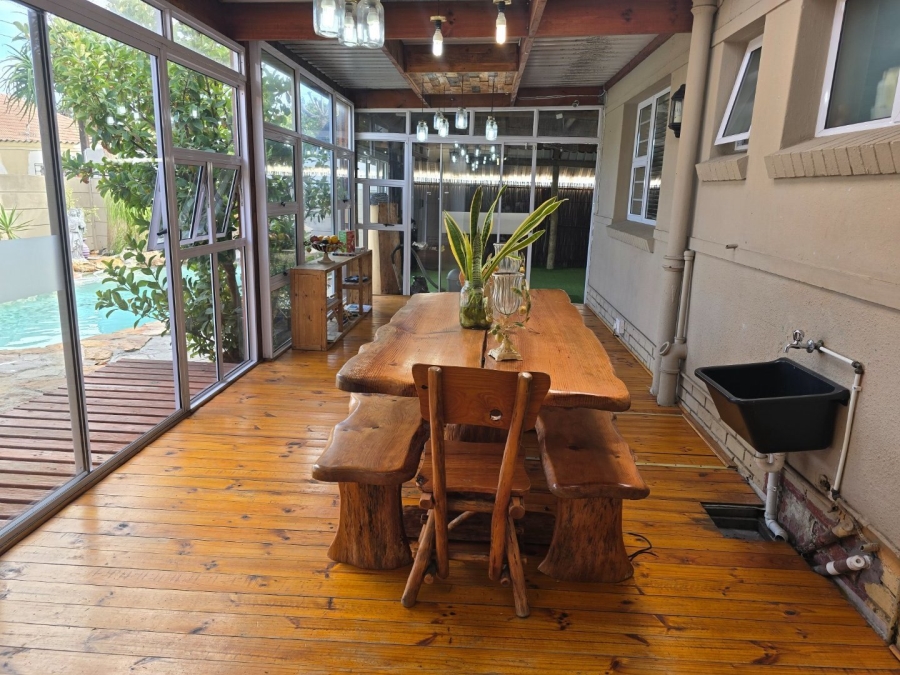 4 Bedroom Property for Sale in Thornton Western Cape